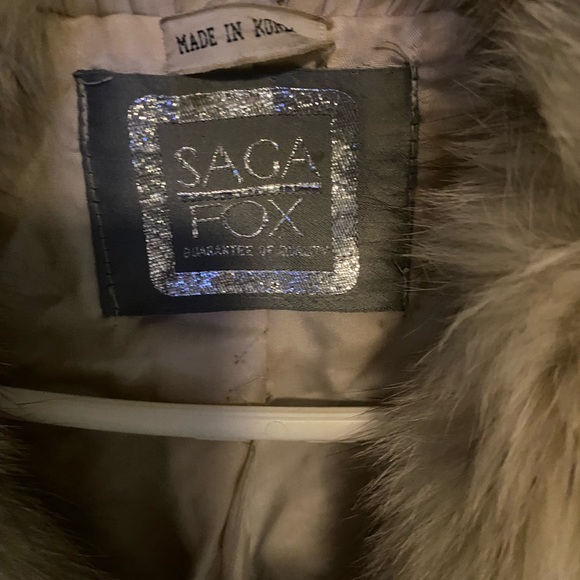 A nice Saga Fox coat - Picture 3 of 8